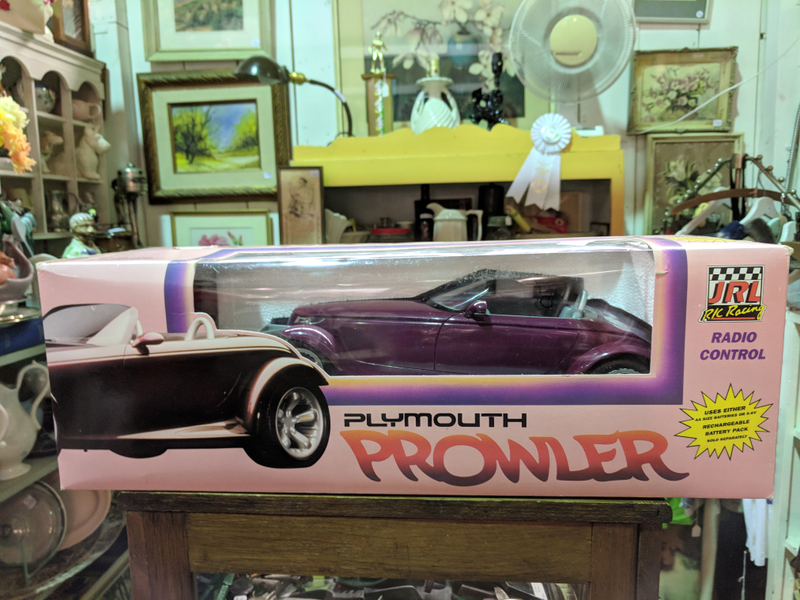 Illustration for article titled RC Prowler